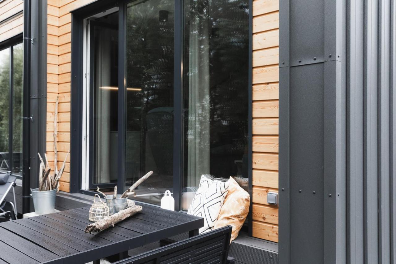 Neue Stylische Huesle By Unique Places บลูเดนซ์ ภายนอก รูปภาพ