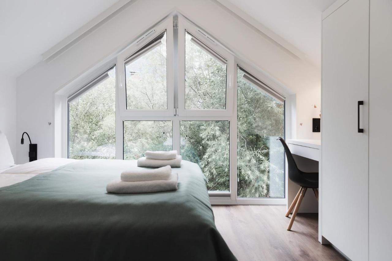 Neue Stylische Huesle By Unique Places บลูเดนซ์ ภายนอก รูปภาพ
