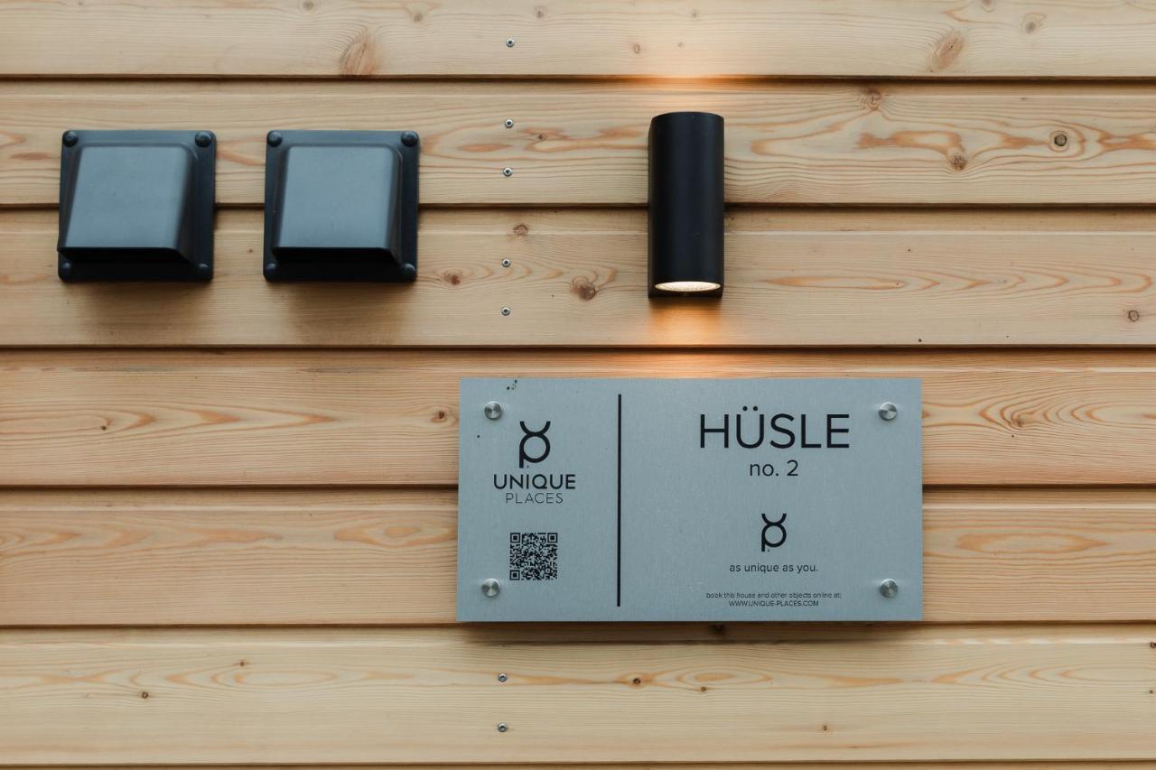 Neue Stylische Huesle By Unique Places บลูเดนซ์ ภายนอก รูปภาพ